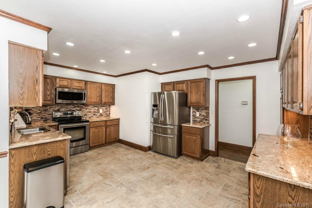 Country Woods East - Residential