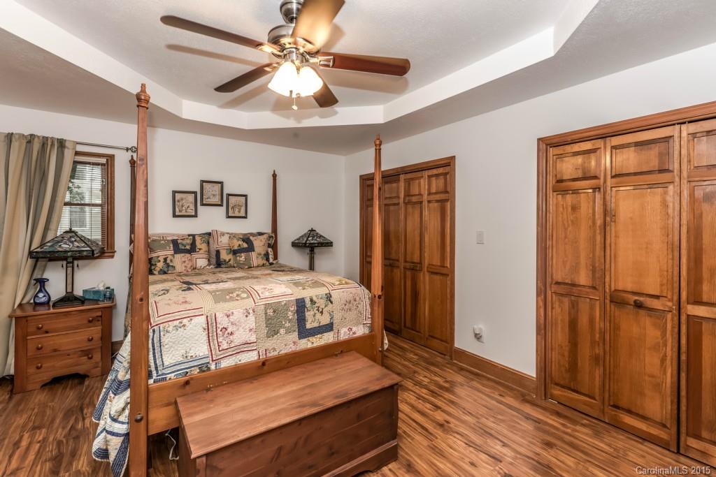 Country Woods East - Residential