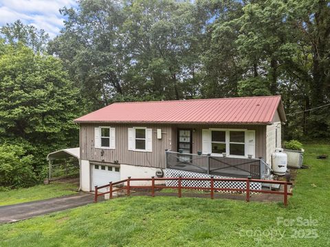 327 Glenwood Drive Clyde NC 28721