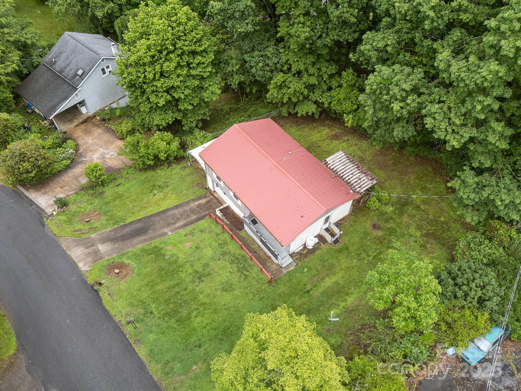 327 Glenwood Drive