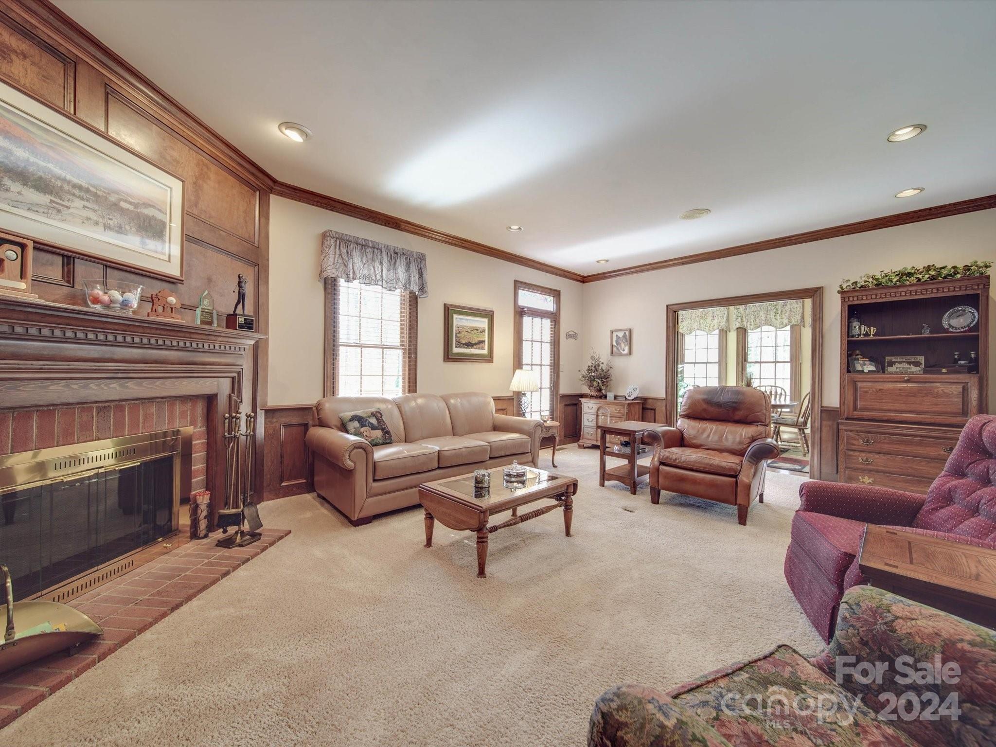 Zemosa Acres - Residential