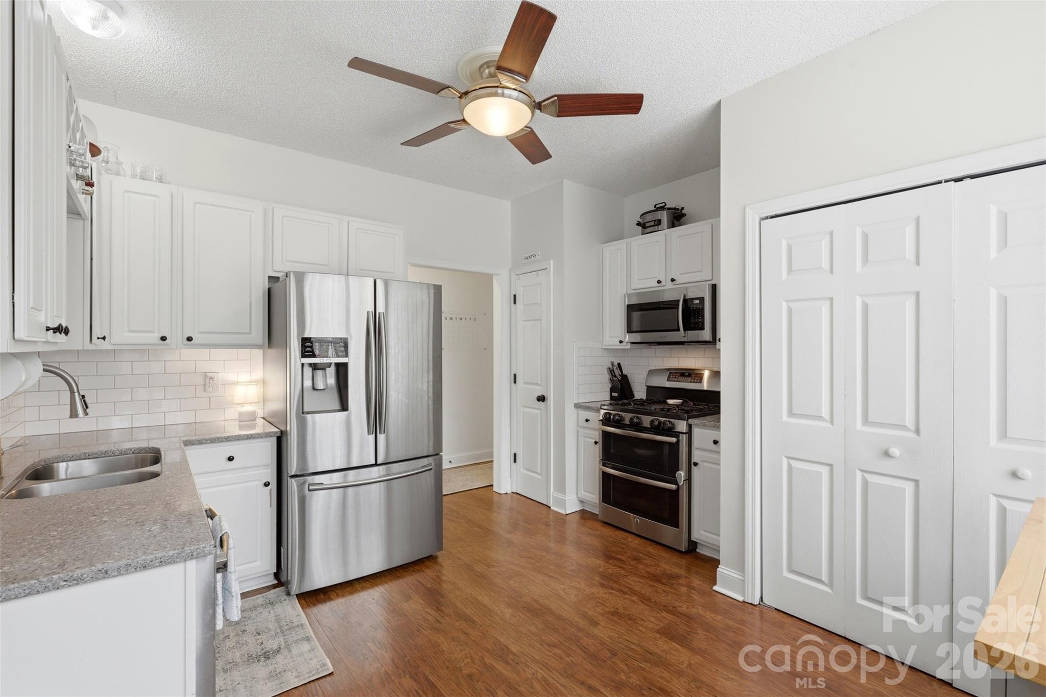 Adams Bluff - Residential