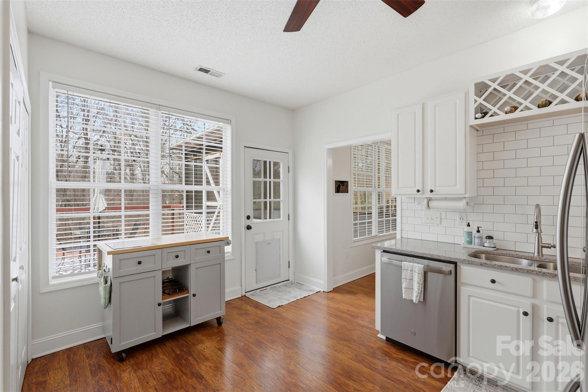 Adams Bluff - Residential