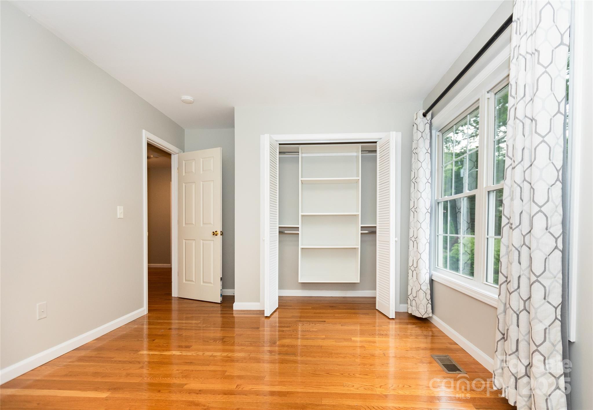 Kenilworth - Residential Income