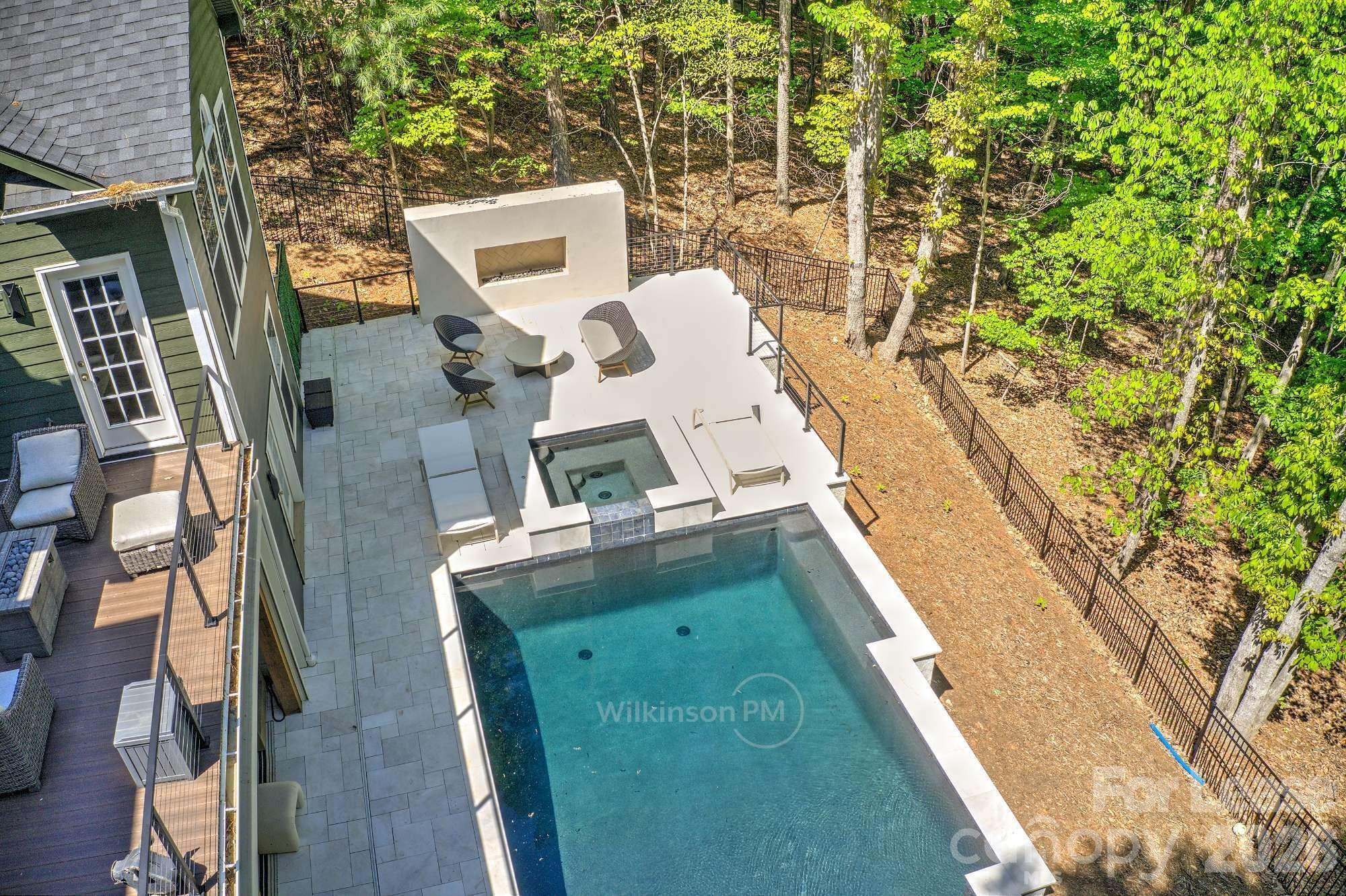 Fairway Point - Residential Lease