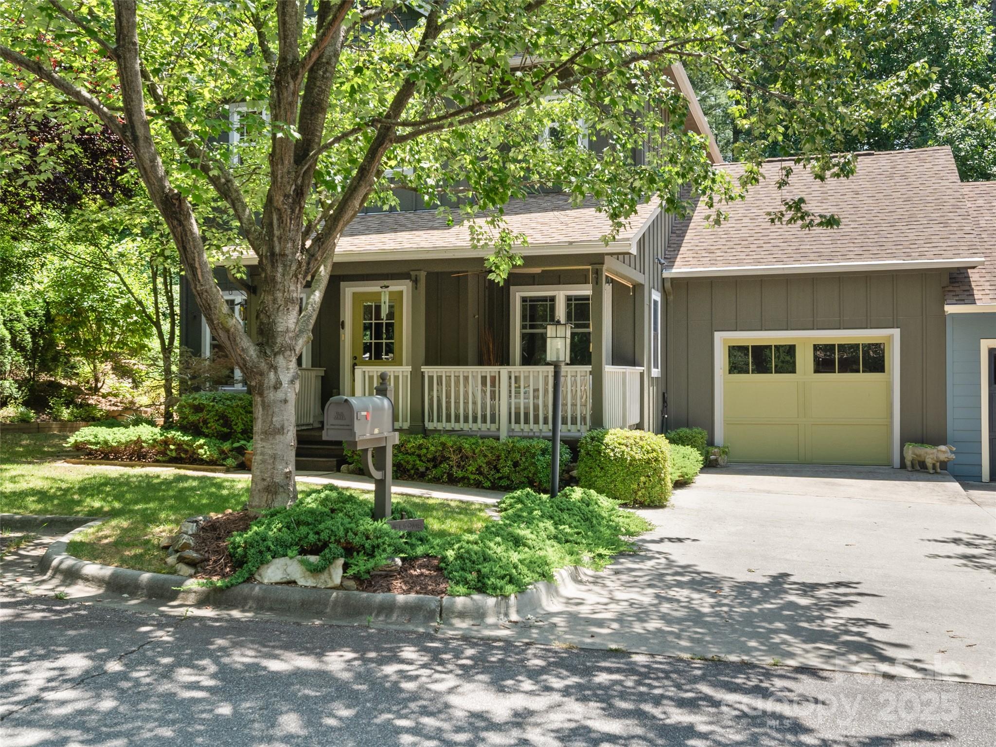 17 Sapling Lane