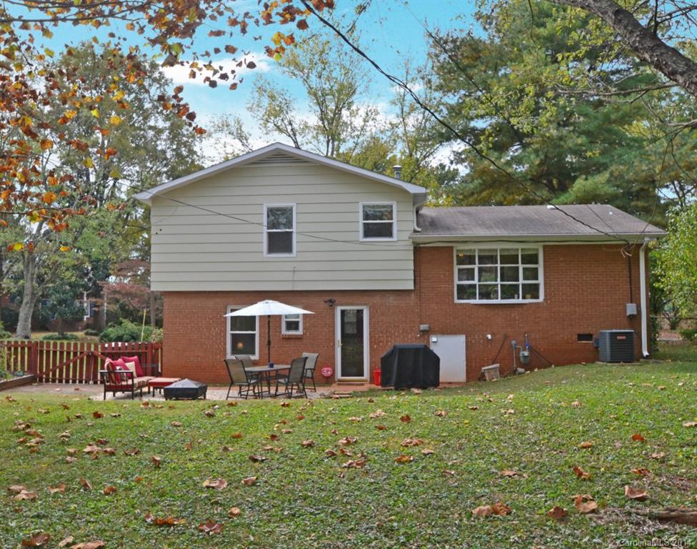 Country Club Heights - Residential