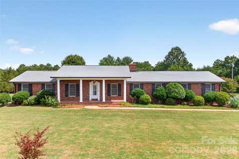 Photo of 3040 E Maiden Road, Maiden, NC 28650 (MLS # 4407975)