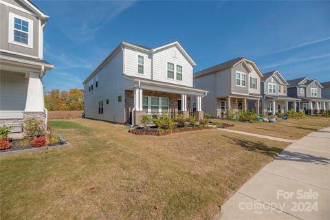 A home in Pineville