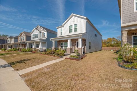 A home in Pineville