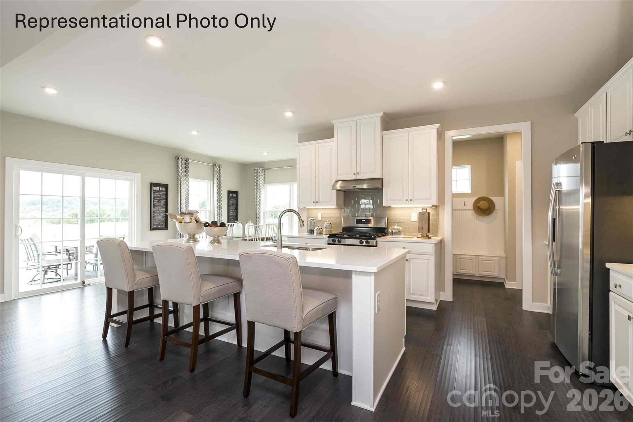 1010 Bramble Hedge Road