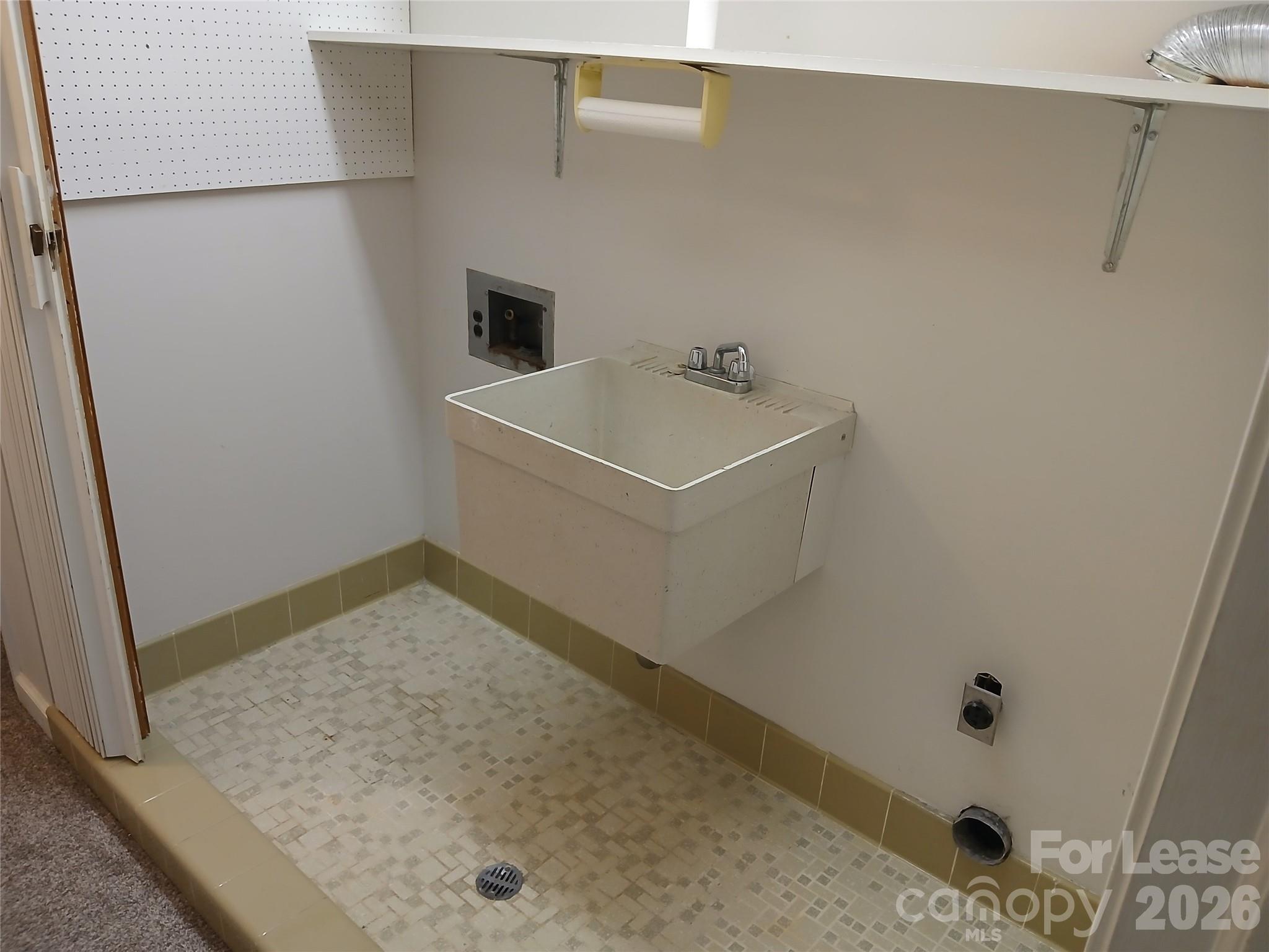 River Park - Residential Lease