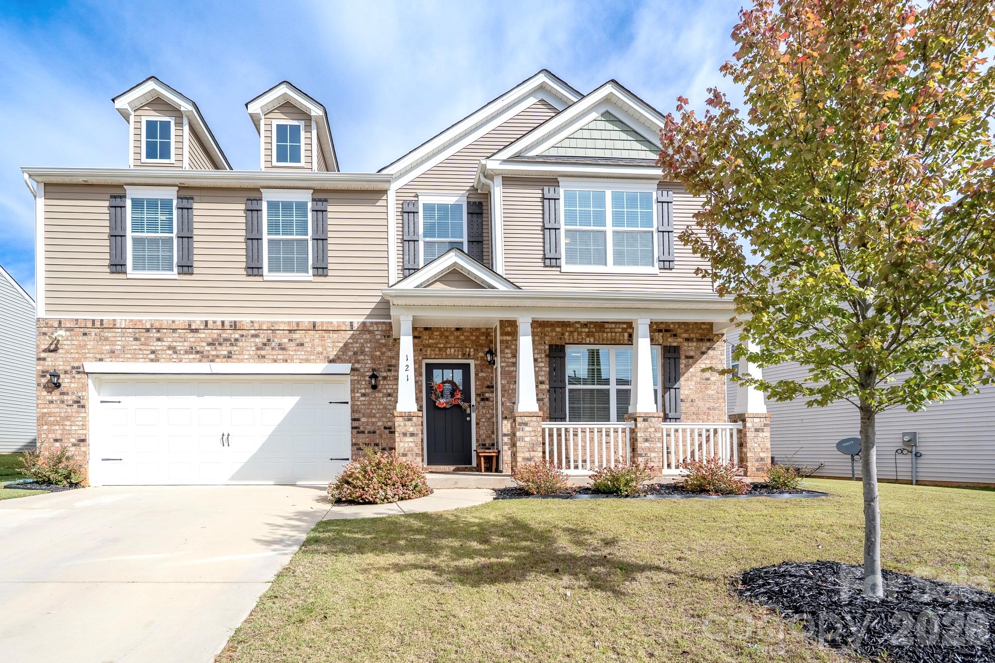 121 Giant Oak Avenue