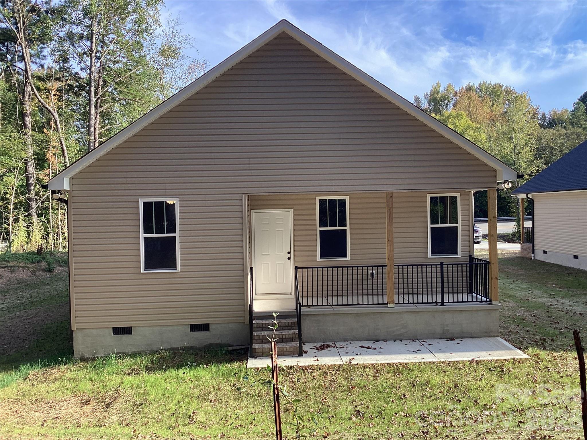 2560 S Jake Alexander Boulevard S 4