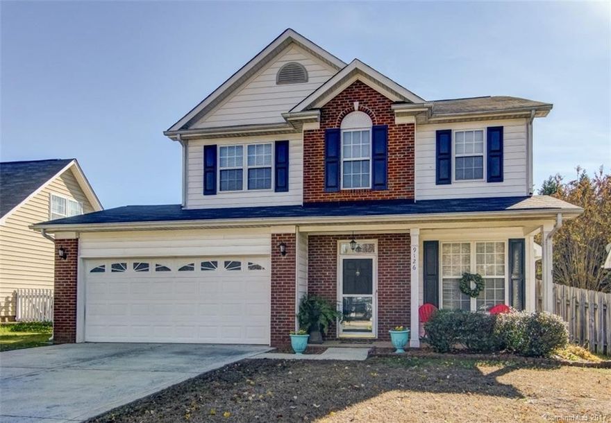 ~CUTE~CUTE~CUTE~ New appliances + $1000 towards buyer closing cost. Bright and sunny kitchen with sliding doors to patio from breakfast area. Island is perfect for casual gatherings. Formal dining room and greatroom with fireplace. Large master bedroom has private bath that features dual vanity, separate shower & garden tub plus walk-in closet. Two additional bedroms and Large laundry room. Level back yard with fence and front porch. Community pool, tennis courts and playground walking distance.