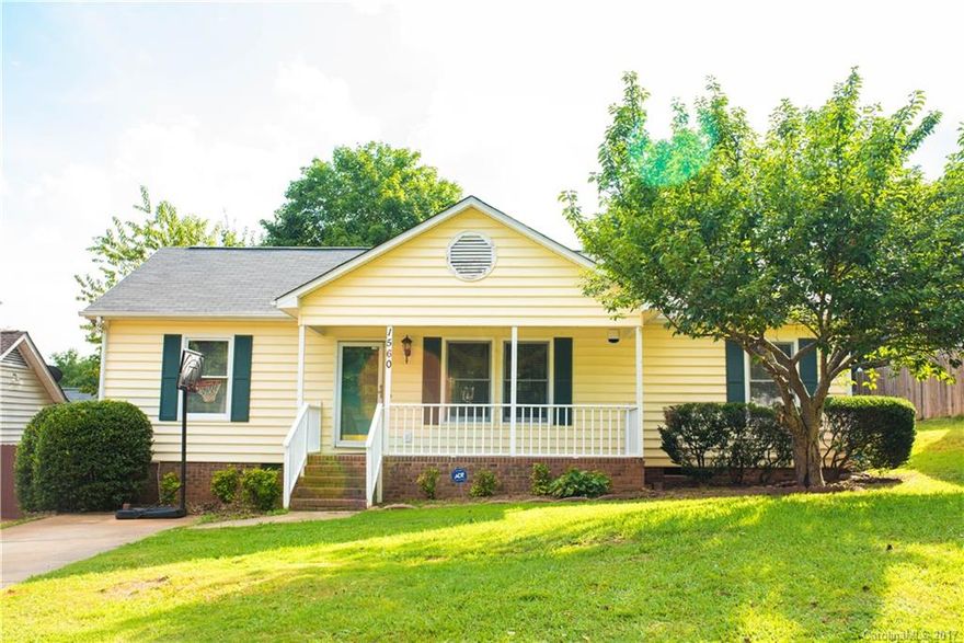 Looking for a home with easy access to the hospital, Winthrop University, I-77, shopping & restaurants? Well this is the home for you! Come relax on the porch of this beautiful ranch or host a summer cookout on the spacious & freshly painted deck. Relax in the master suite that has a spacious master bathroom w/ dual sinks, separate shower, garden tub & linen closet. Beautiful backyard w/ exterior storage room. Well established neighborhood with no HOA.