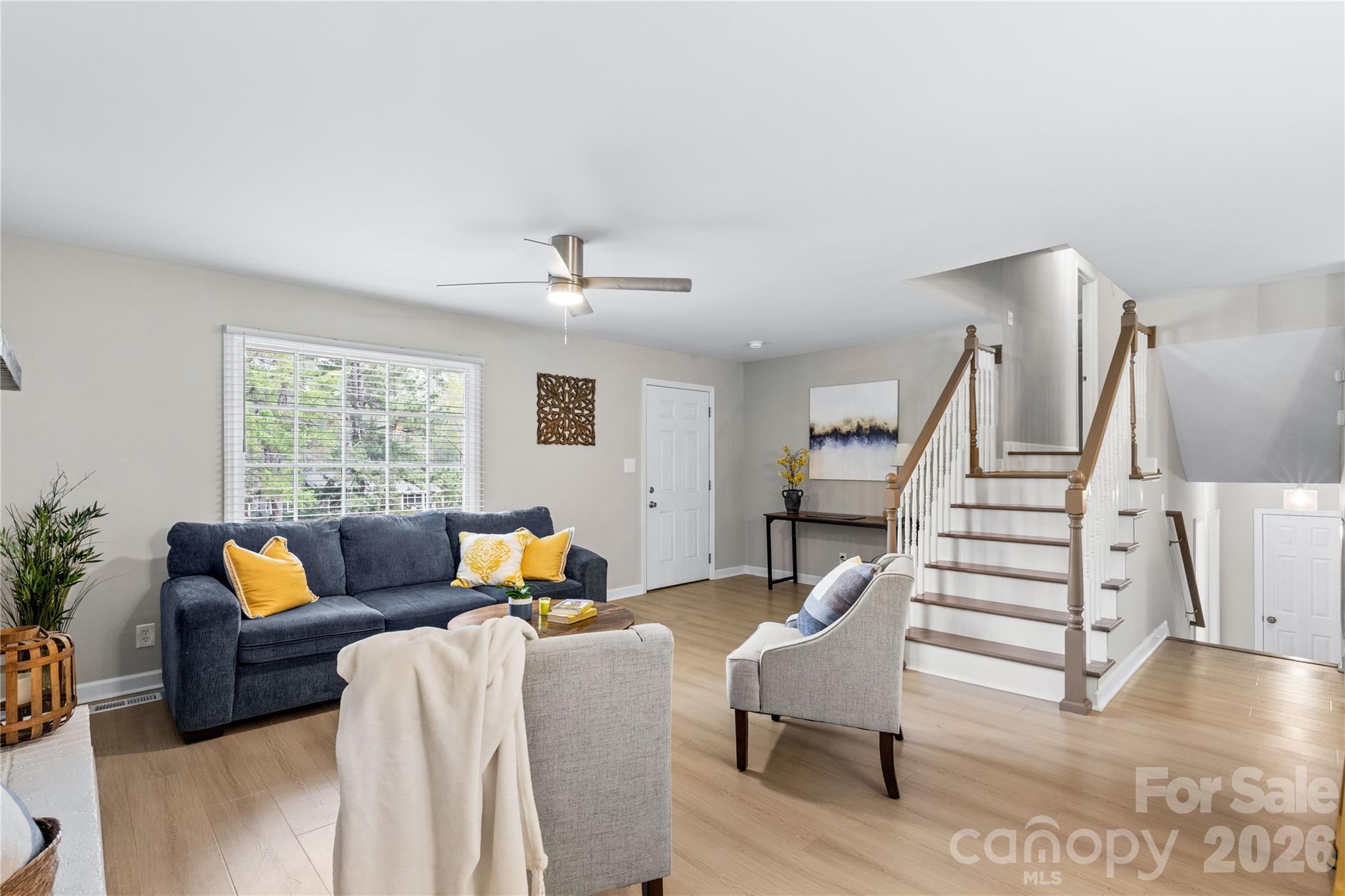 2220 Ross Cauthen Road