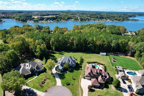 148 Castle Drive Mooresville NC 28117