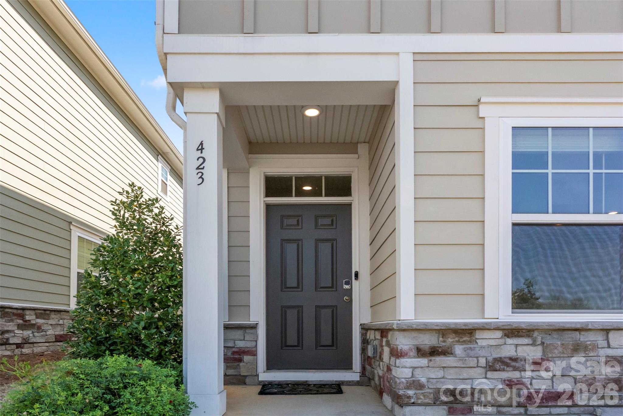 423 Wescott Street 73