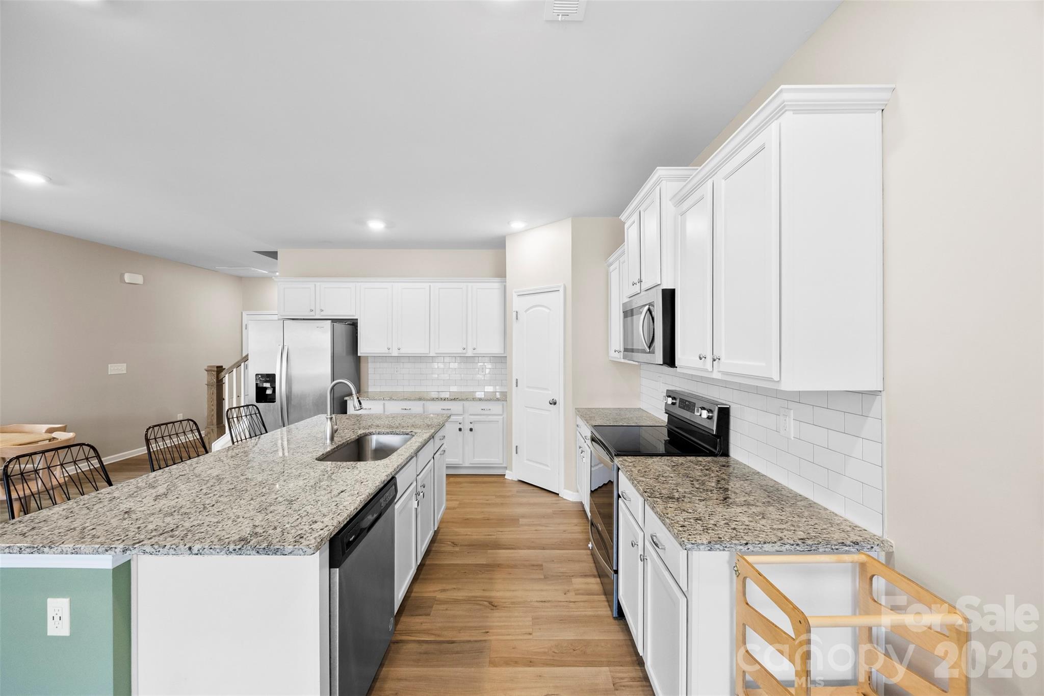 423 Wescott Street 73