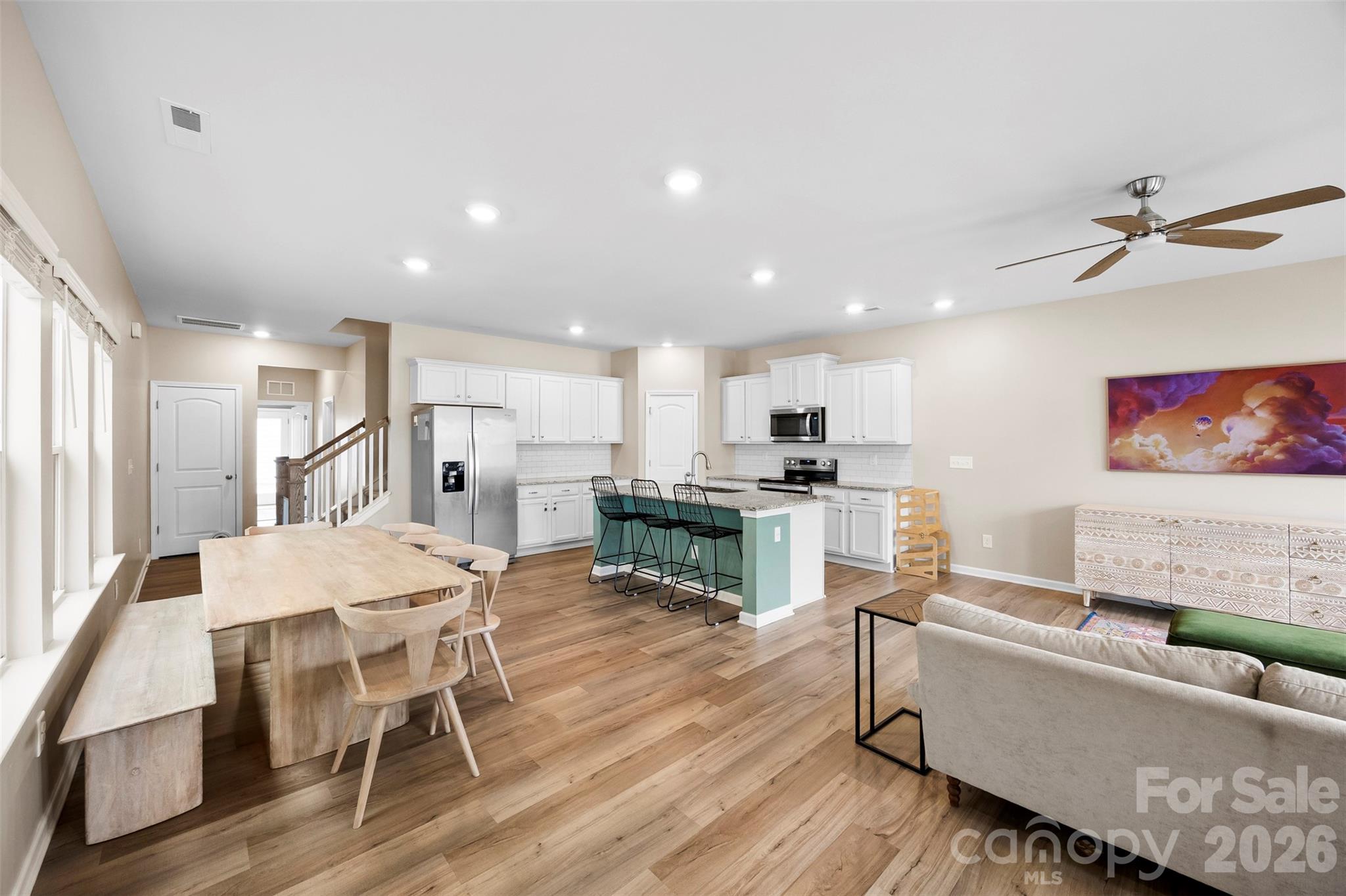 423 Wescott Street 73