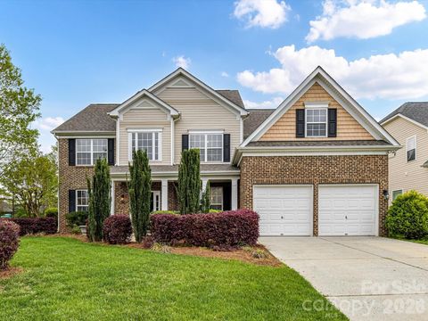 Photo of 9563 Valencia Avenue NW, Concord, NC 28027 (MLS # 4338575)