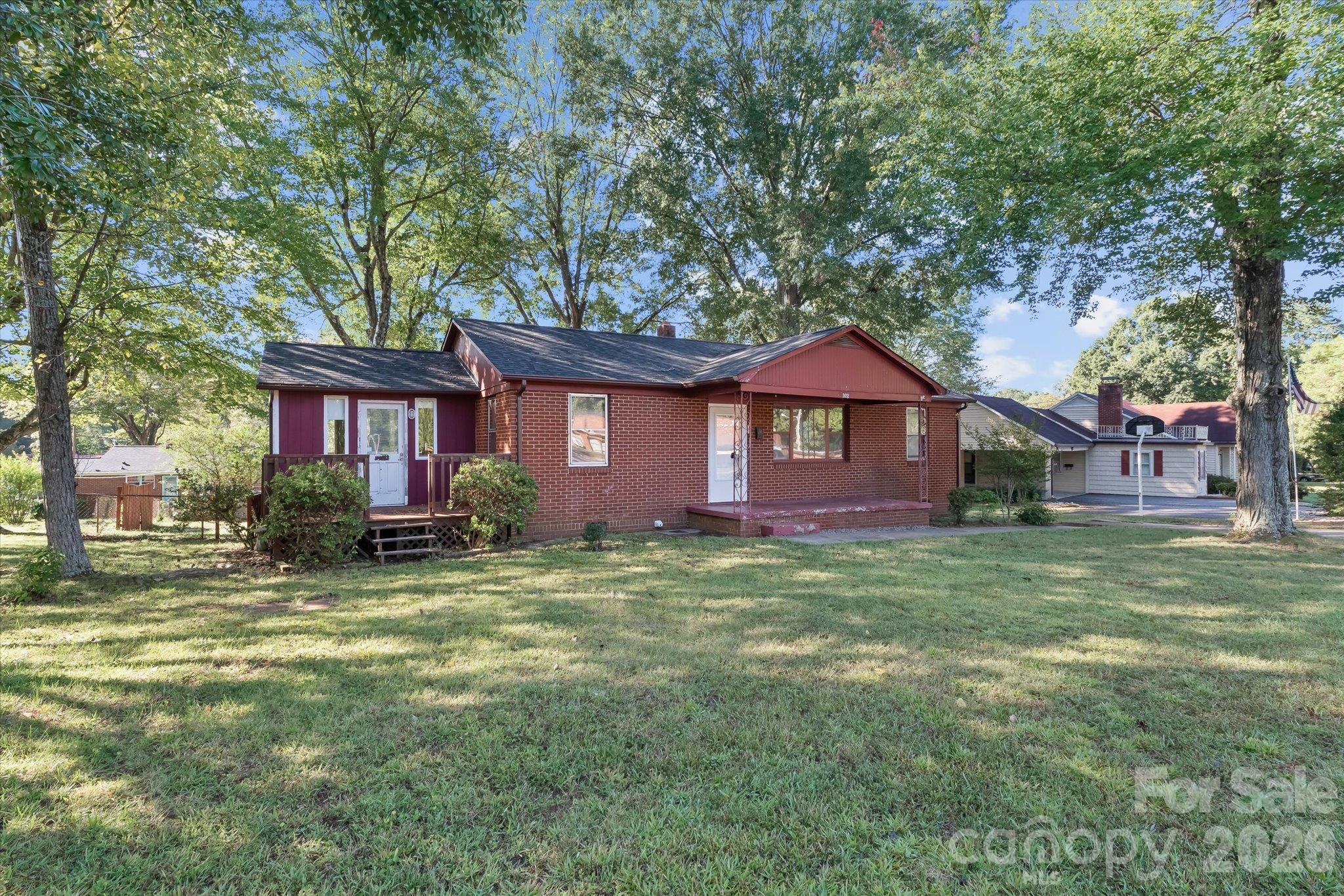 322 Hartness Road