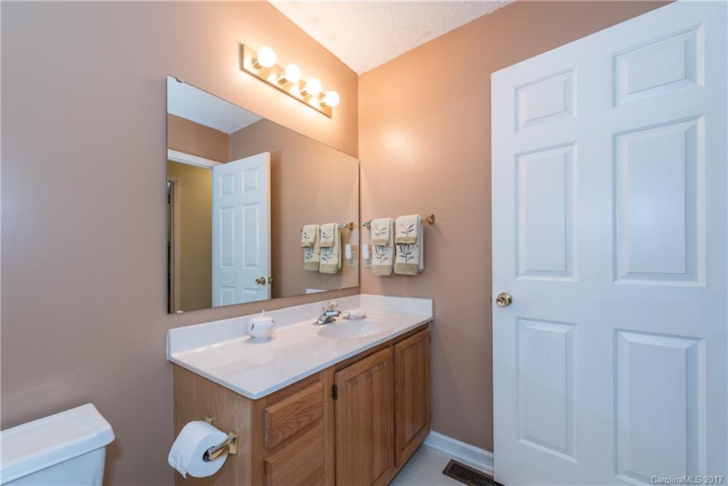 Tega Cay - Residential