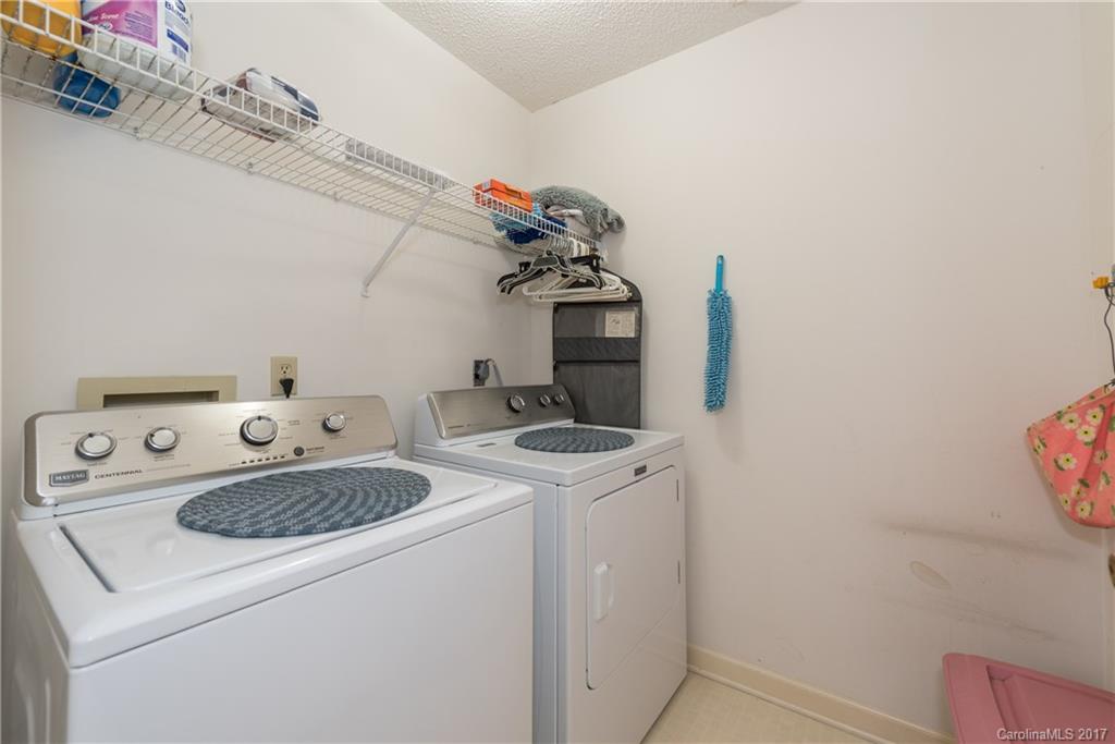 Tega Cay - Residential