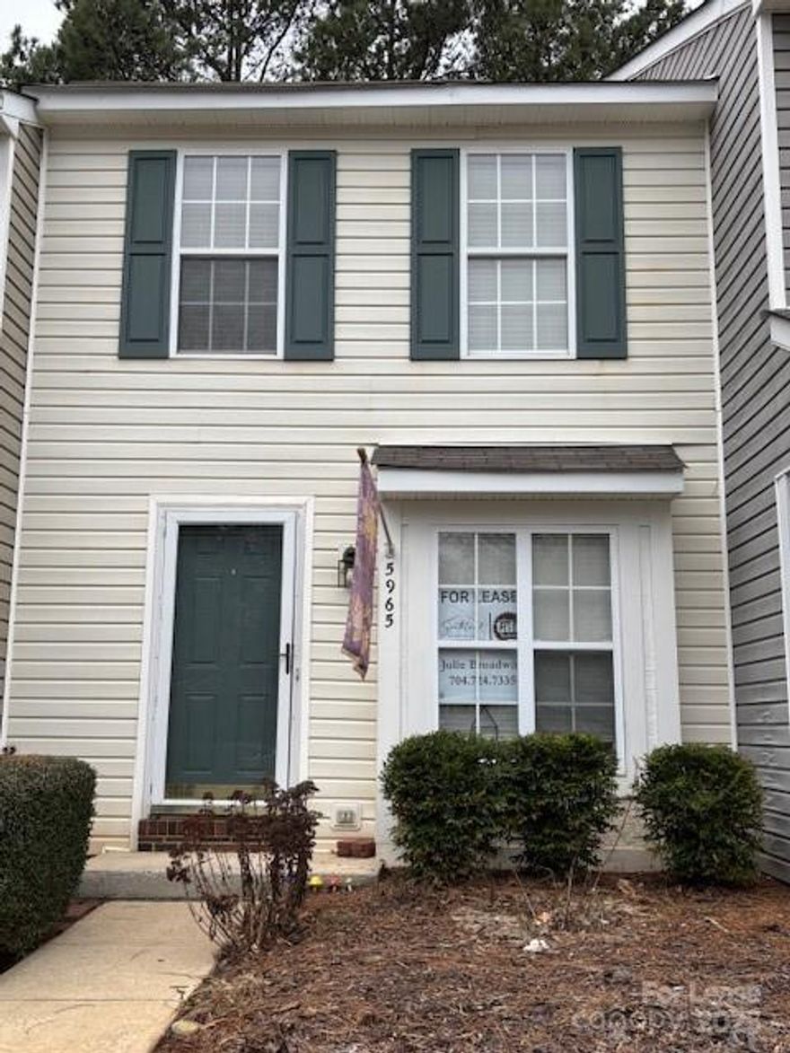 Newly painted accent wall gives this townhome a cozy feel or head outside to the patio for some well-need quiet time after work. In need of some activities to do? Downtown Charlotte is just 15 minutes away or cool of at the outdoor pool which is perfect for the summertime. Extra storage space can be found outside off the patio.

Contact listing agent for application