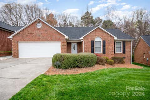 Photo for 464 Brook Valley Court NE