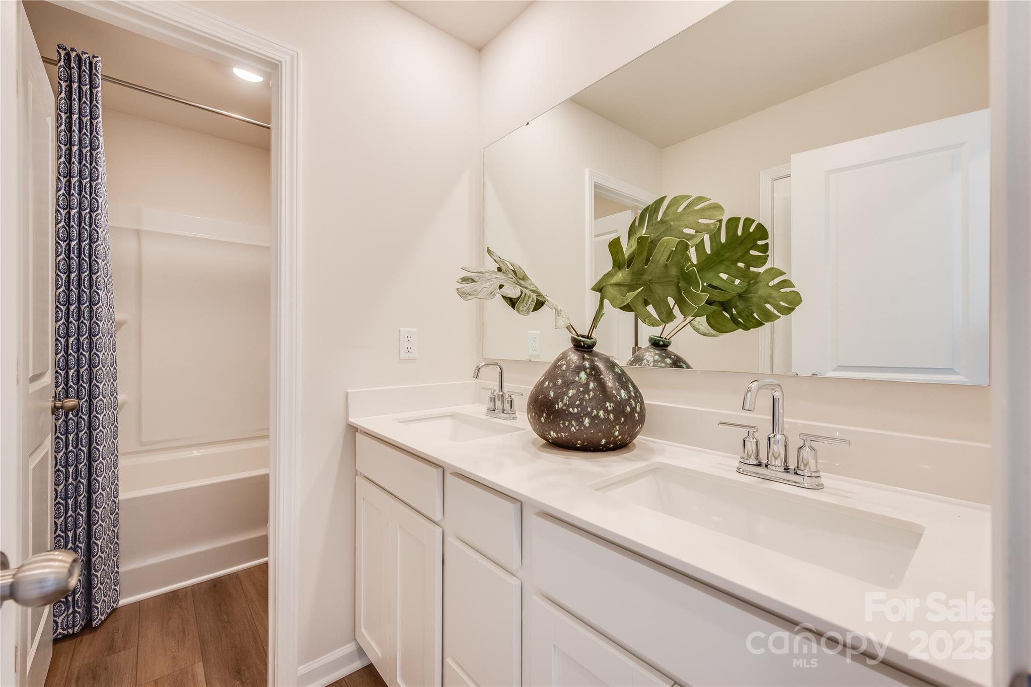 The Retreat at Cameron Commons - Residential