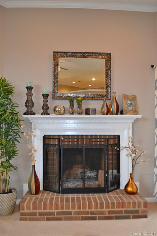 Hubbard Woods - Residential