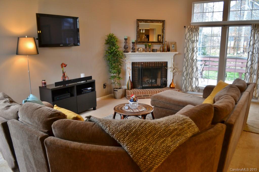 Hubbard Woods - Residential