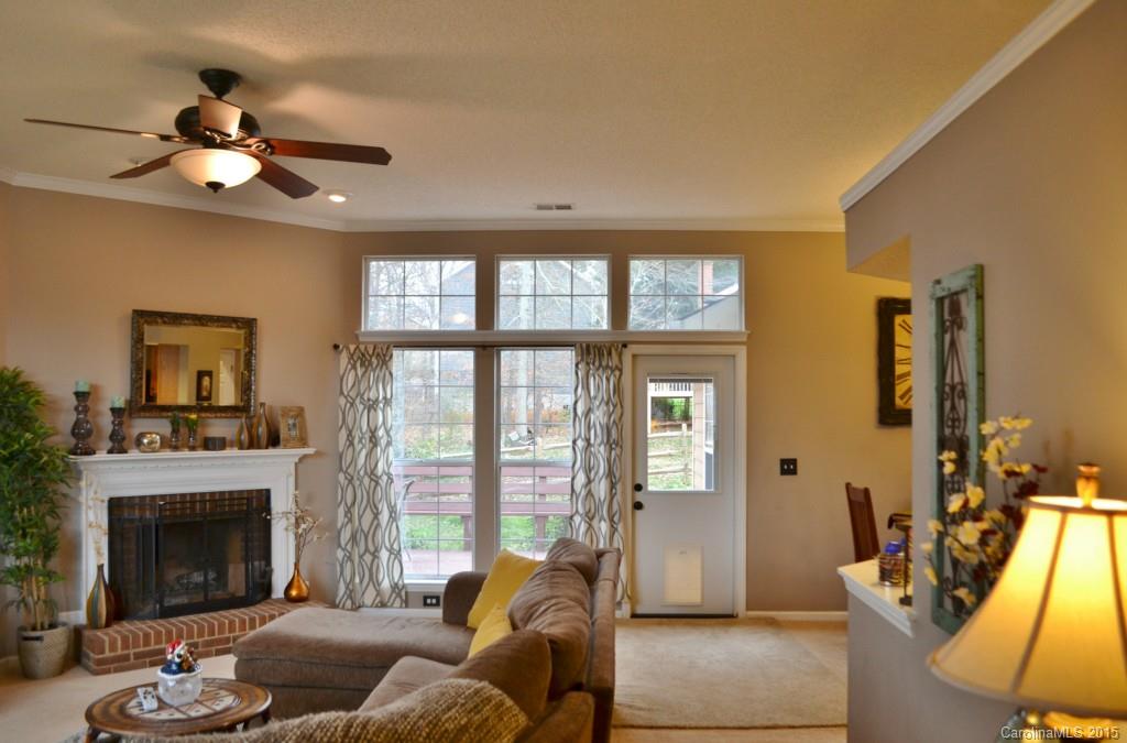 Hubbard Woods - Residential