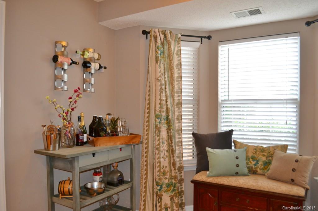 Hubbard Woods - Residential