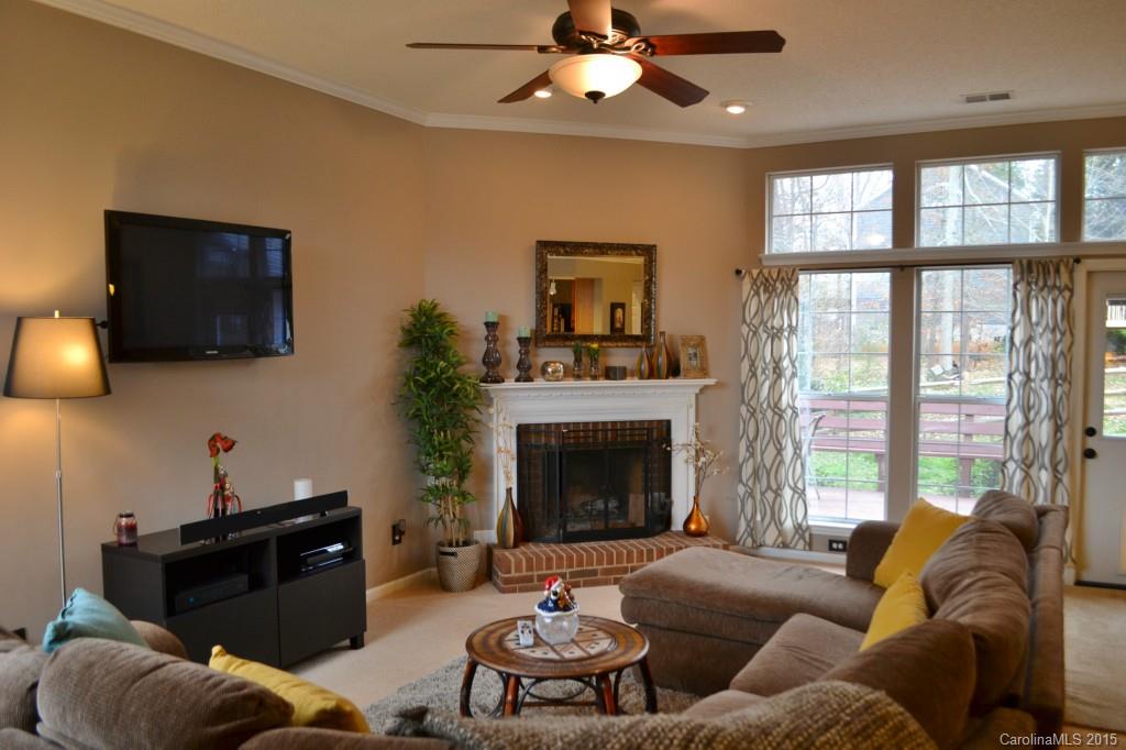 Hubbard Woods - Residential