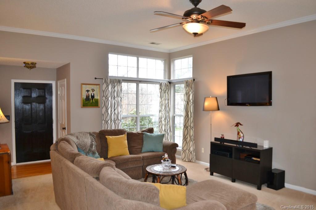 Hubbard Woods - Residential