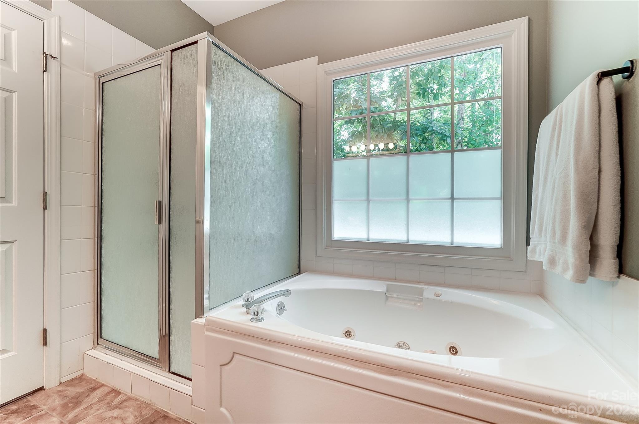 Tega Cay - Residential