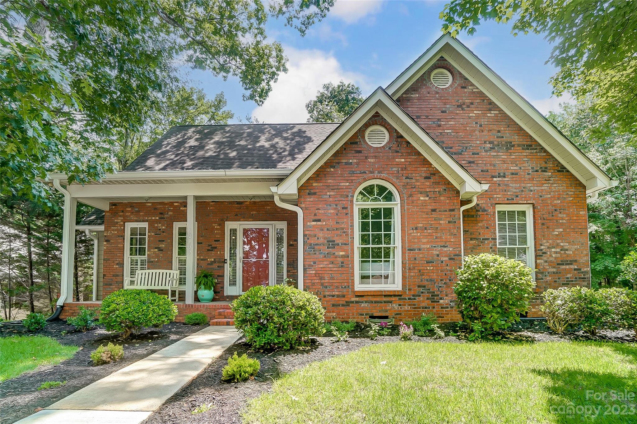 Tega Cay - Residential