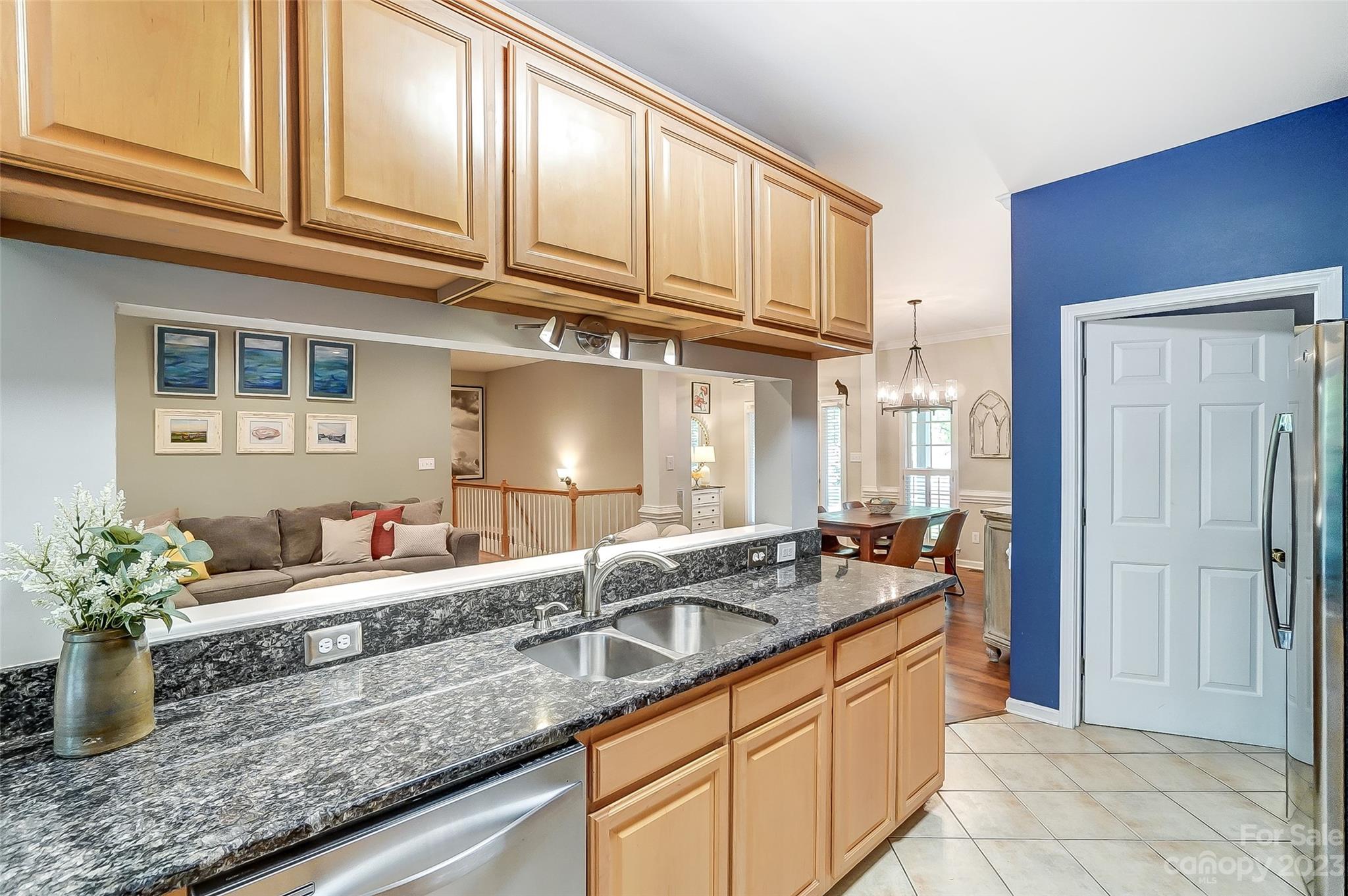 Tega Cay - Residential