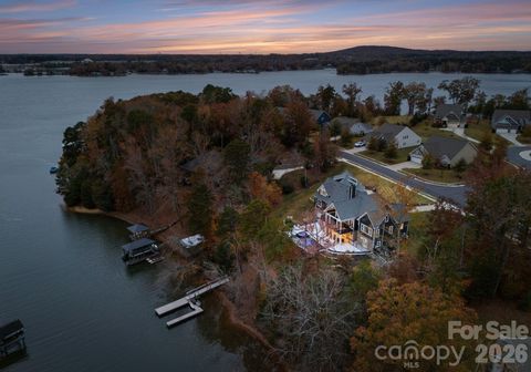 16312 Cozy Cove Road Charlotte NC 28278