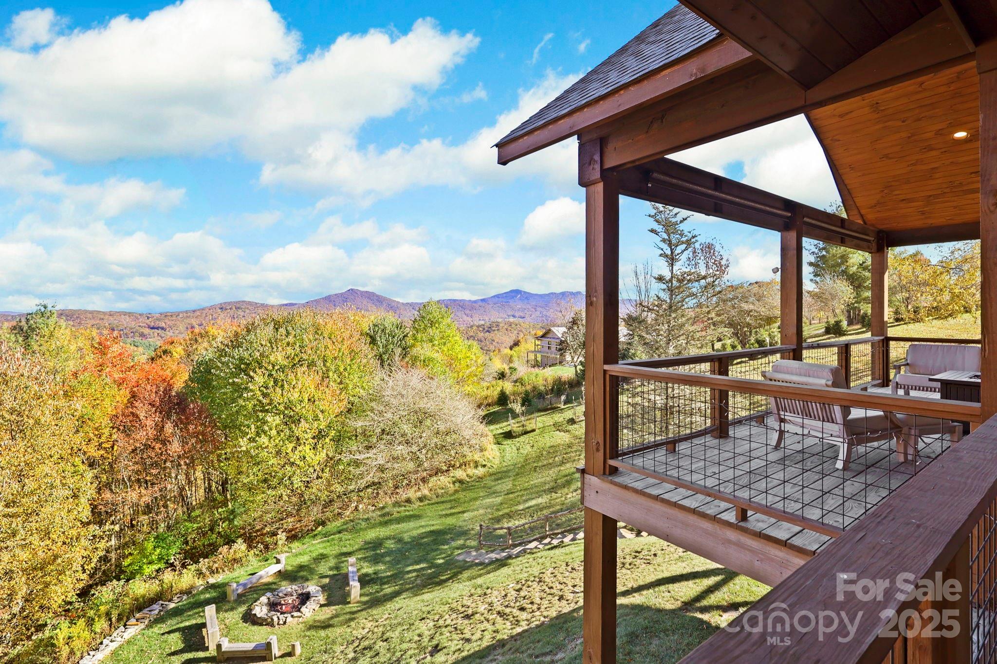 584 Grey Fox Ridge