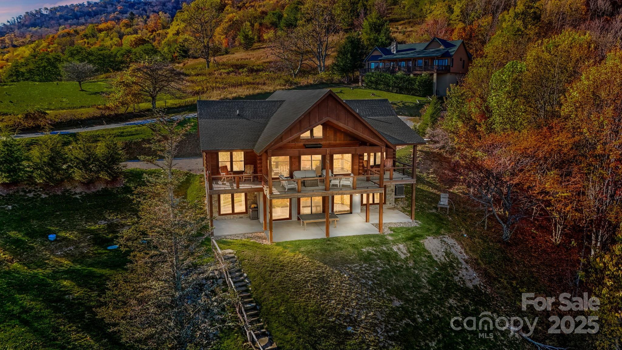584 Grey Fox Ridge