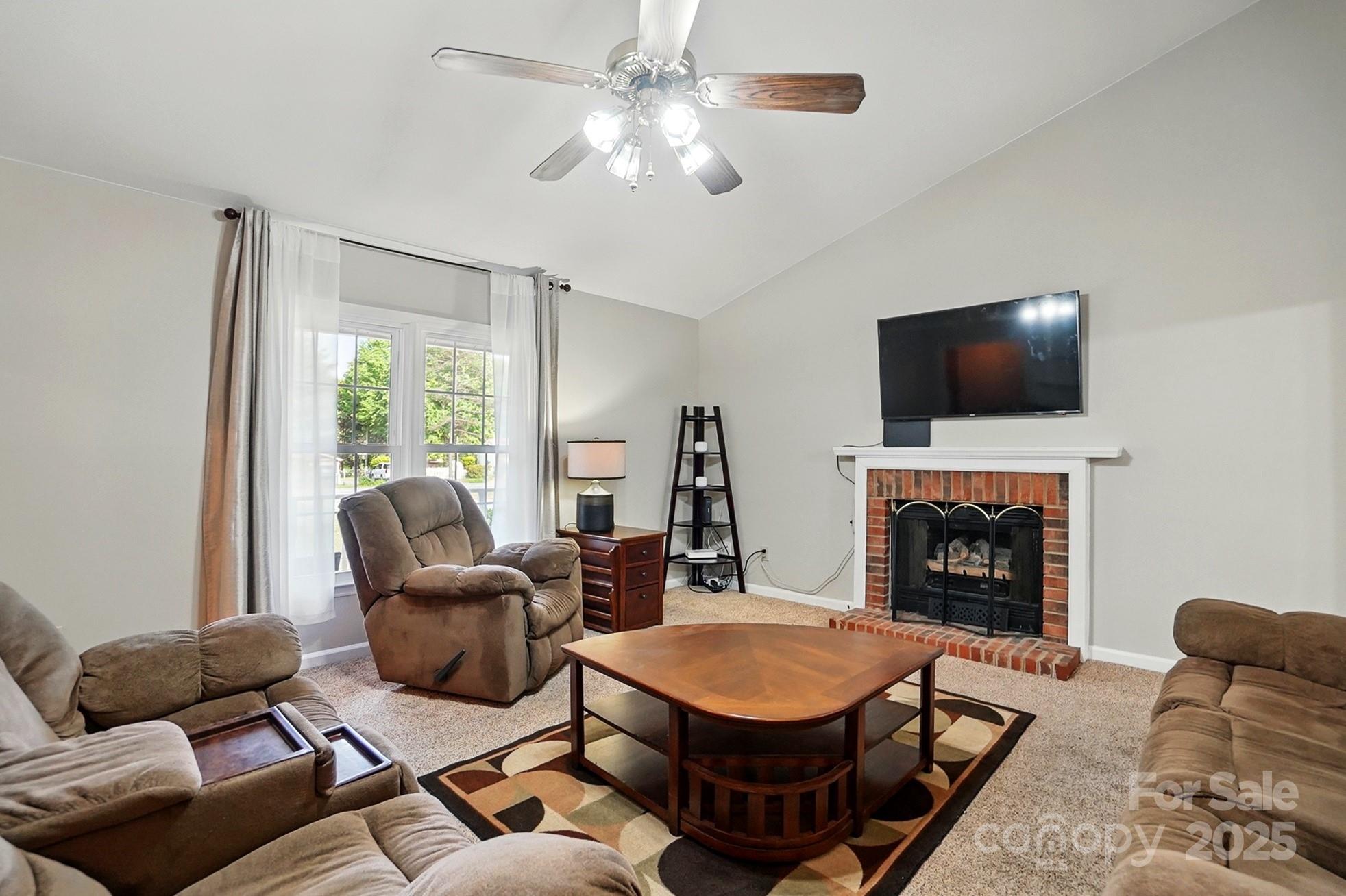 2379 Whitley Road