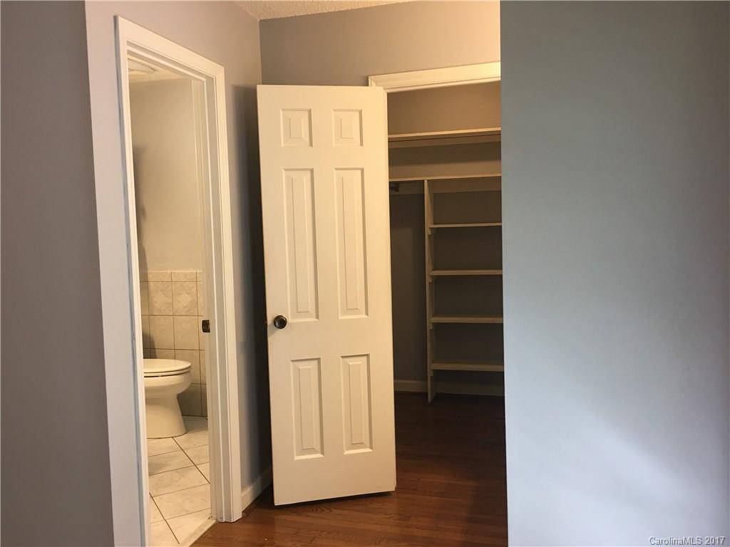 River Hills - Residential Lease