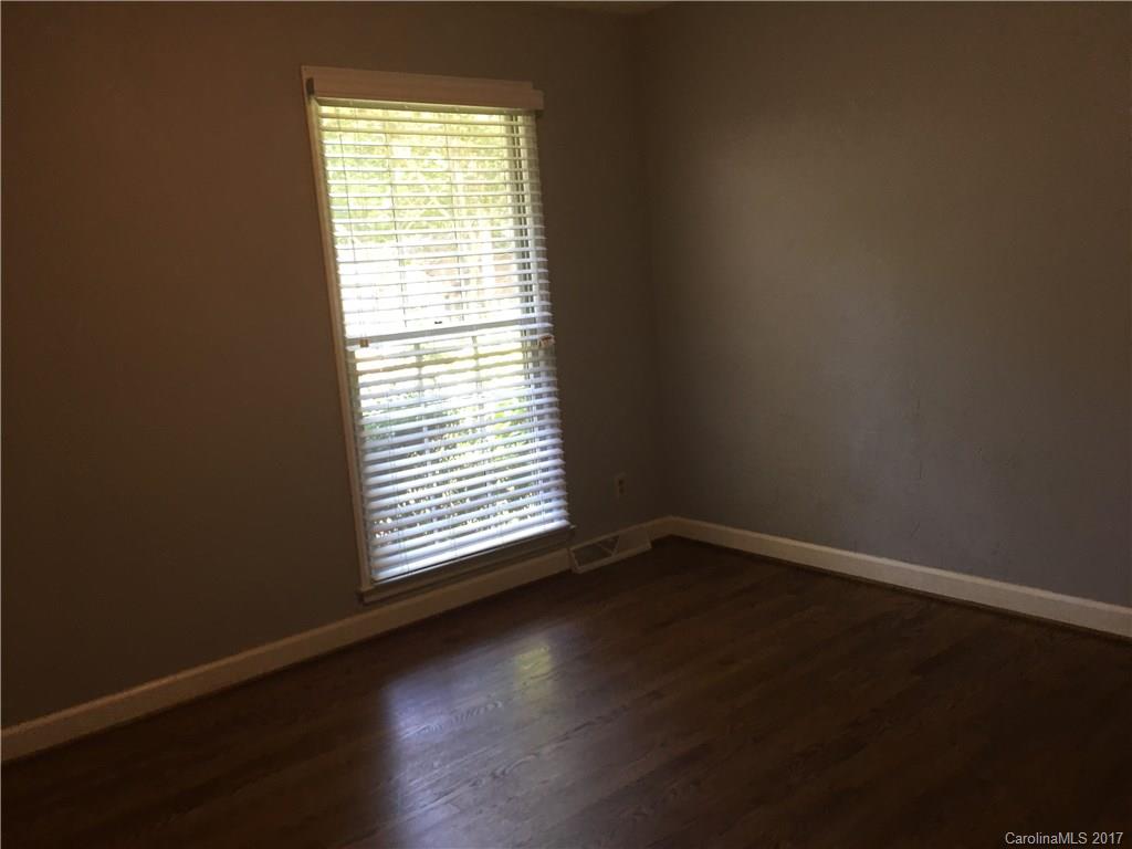 River Hills - Residential Lease