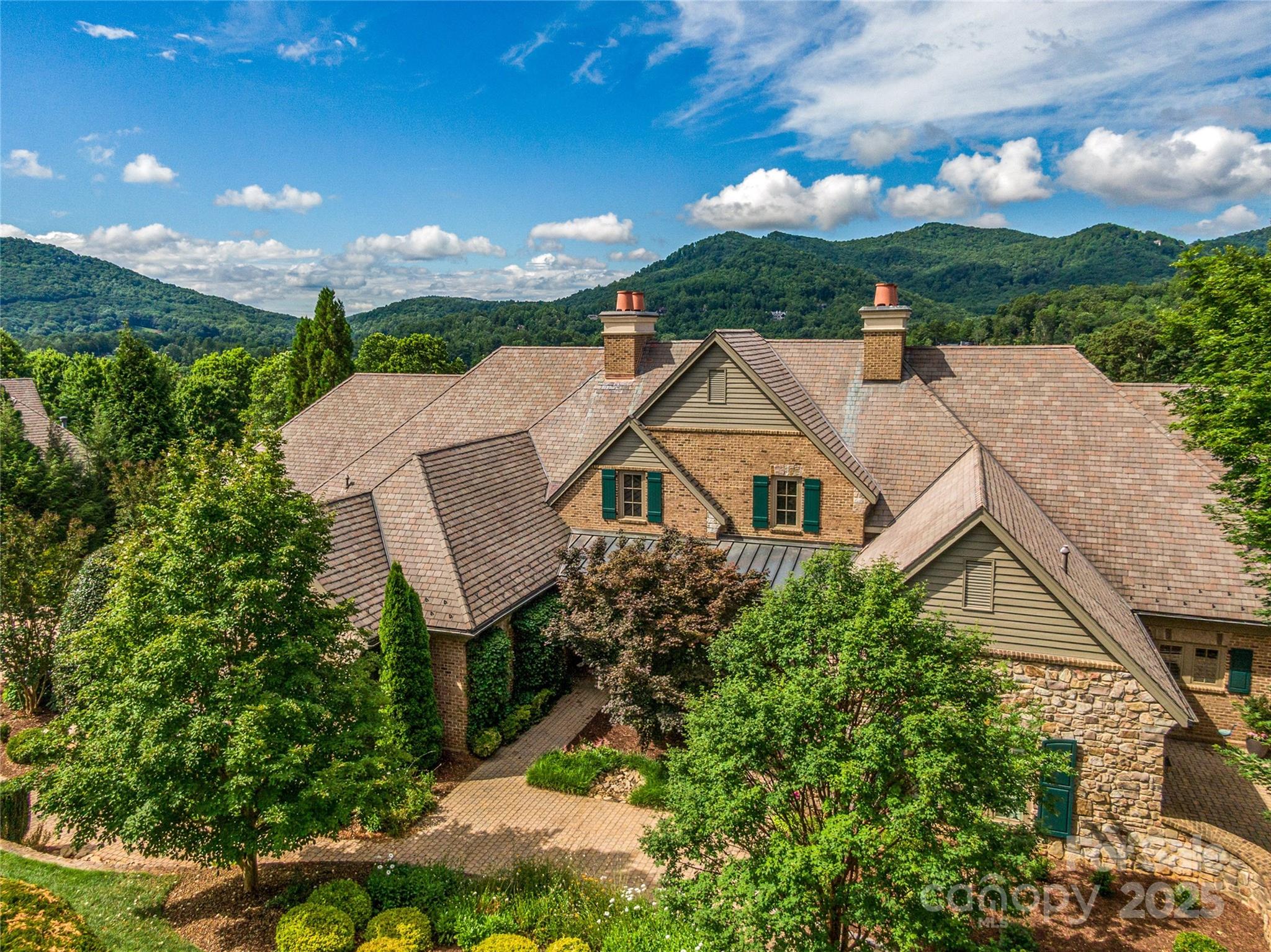 The Cliffs at Walnut Cove - Residential