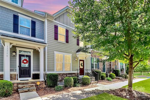 A home in Huntersville