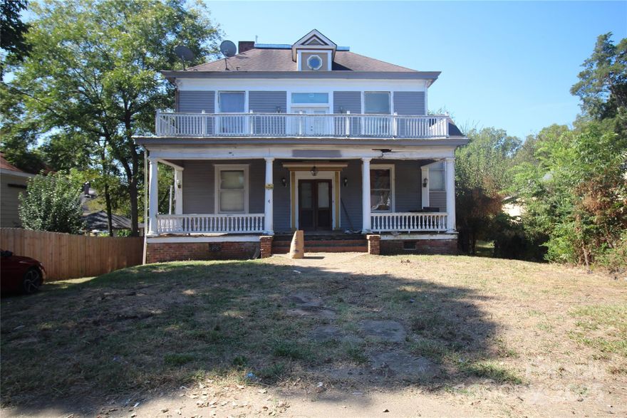 Location! Location! Location! Investor Special. Please bring your best offer. Close to downtown area of Chester.